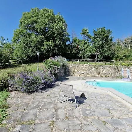بيت للعطل Borgo Il Cantuccio - Casa Simona Con Piscina Condivisa *